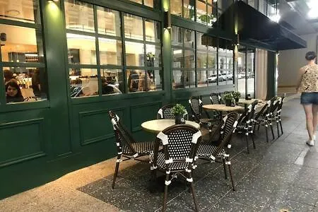 Charlotte Towers Brisbane & Resort Style Facilities Australia